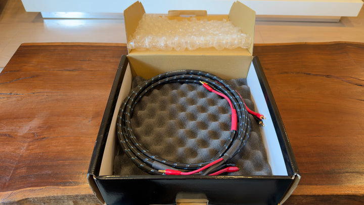 DH Labs Q-10 Silver Sonic Signature Speaker Cables 5ft with Box EXCELLENT