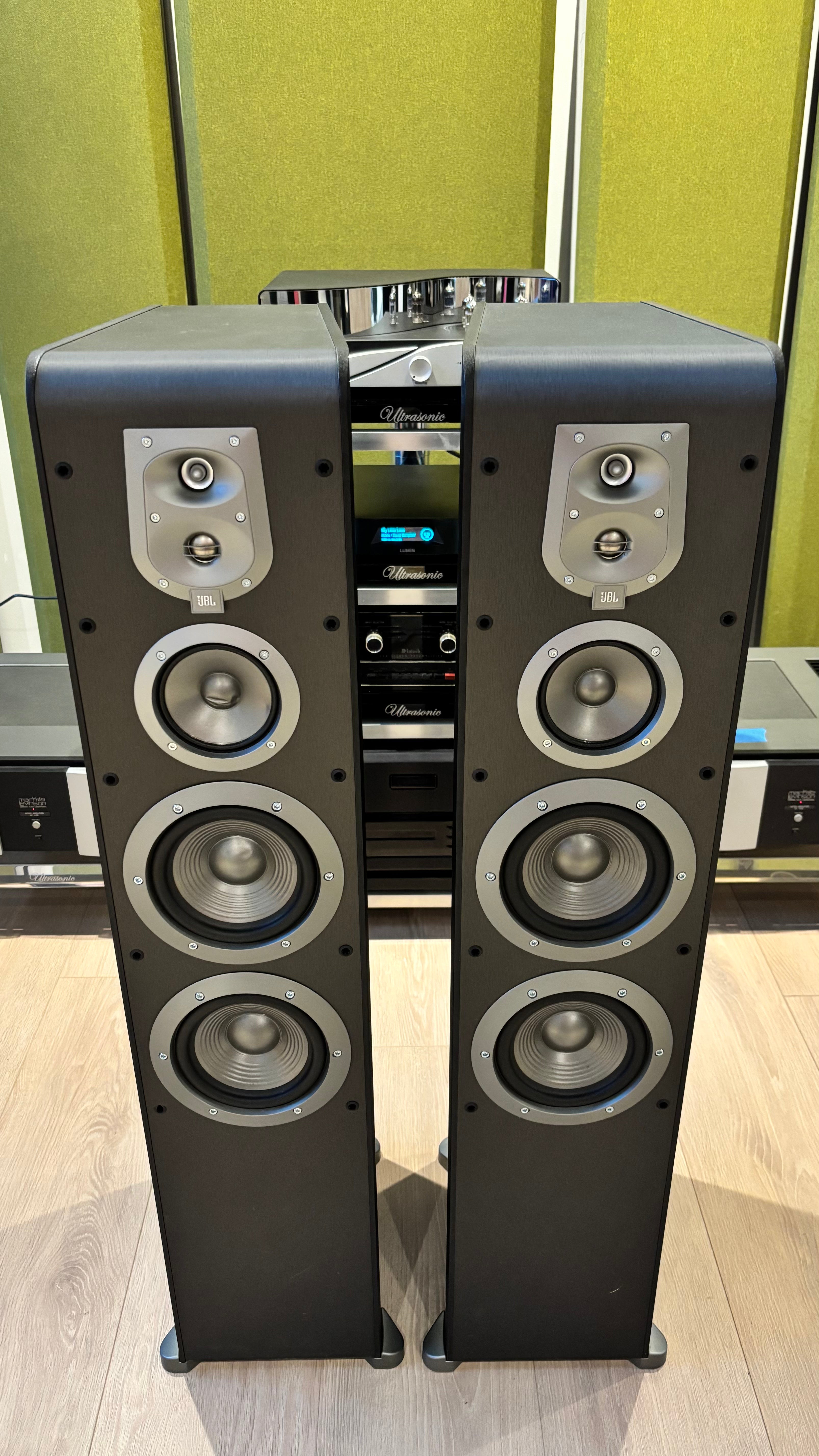 青豆さま　JBL B380本体 JBL B380 Specifications