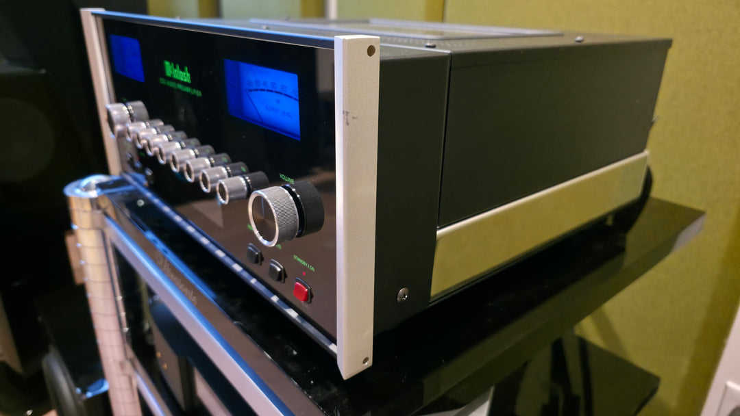 McIntosh C53 2-Channel Solid State Preamplifier MINT