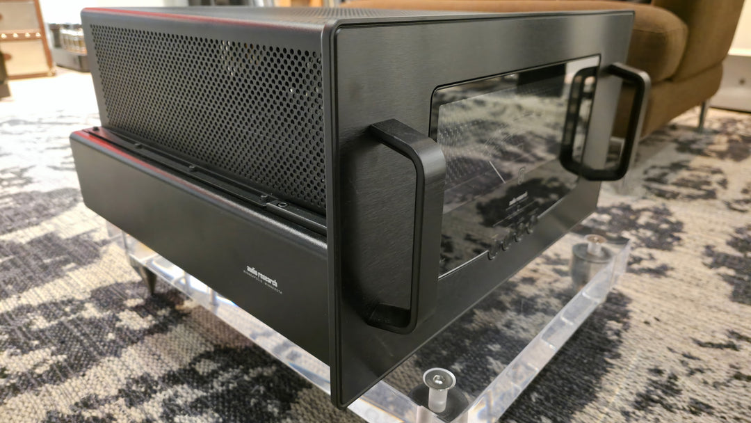 Audio Research Reference 160M Monoblock Amplifier Pair Mark I in Black Serial 53655 & 53656 EXCELLENT