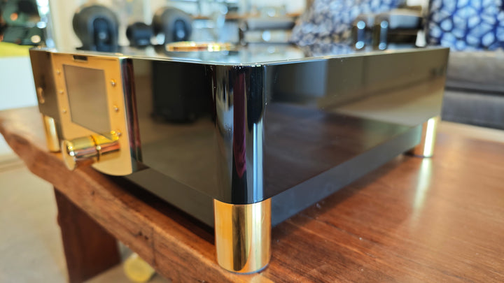 MBL N51 Integrated Amplifier in Gloss Black & Gold w Box EXCELLENT