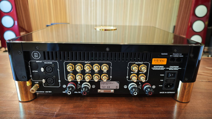 MBL N51 Integrated Amplifier in Gloss Black & Gold w Box EXCELLENT