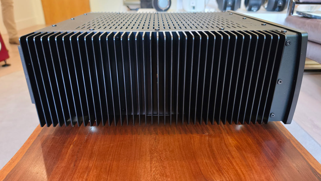 Parasound A 31 A-31 3-Channel Power Amplifier in Black w Box EXCELLENT