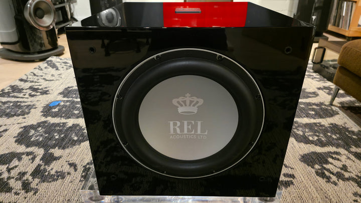 REL Acoustics S/812 S812 Subwoofer Speaker in Gloss Black Serial S8120107621 EXCELLENT
