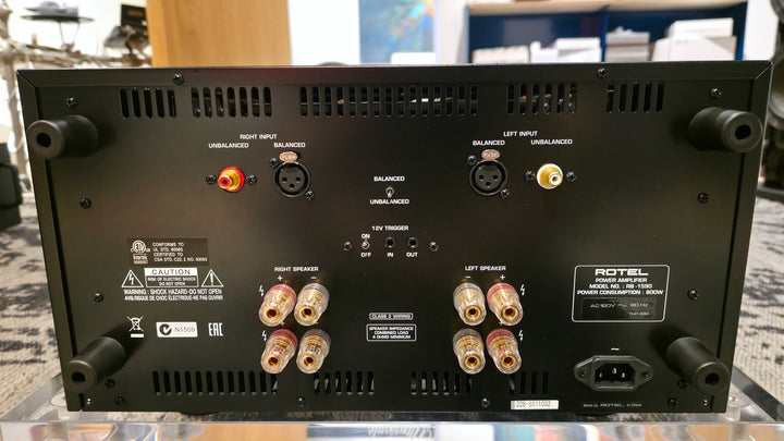 Rotel RB-1590 Stereo Amplifier in Black Serial 228-5511032 EXCELLENT