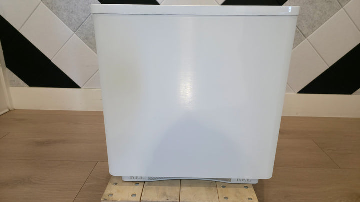 REL Acoustics HT/1510 Subwoofer in White MINT, Only 2 Months Old