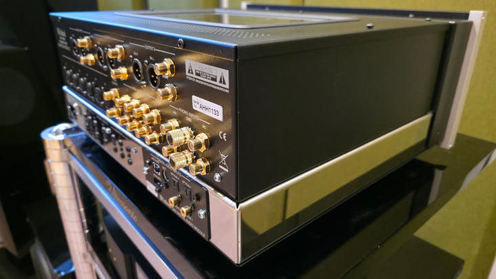 McIntosh C53 2-Channel Solid State Preamplifier MINT