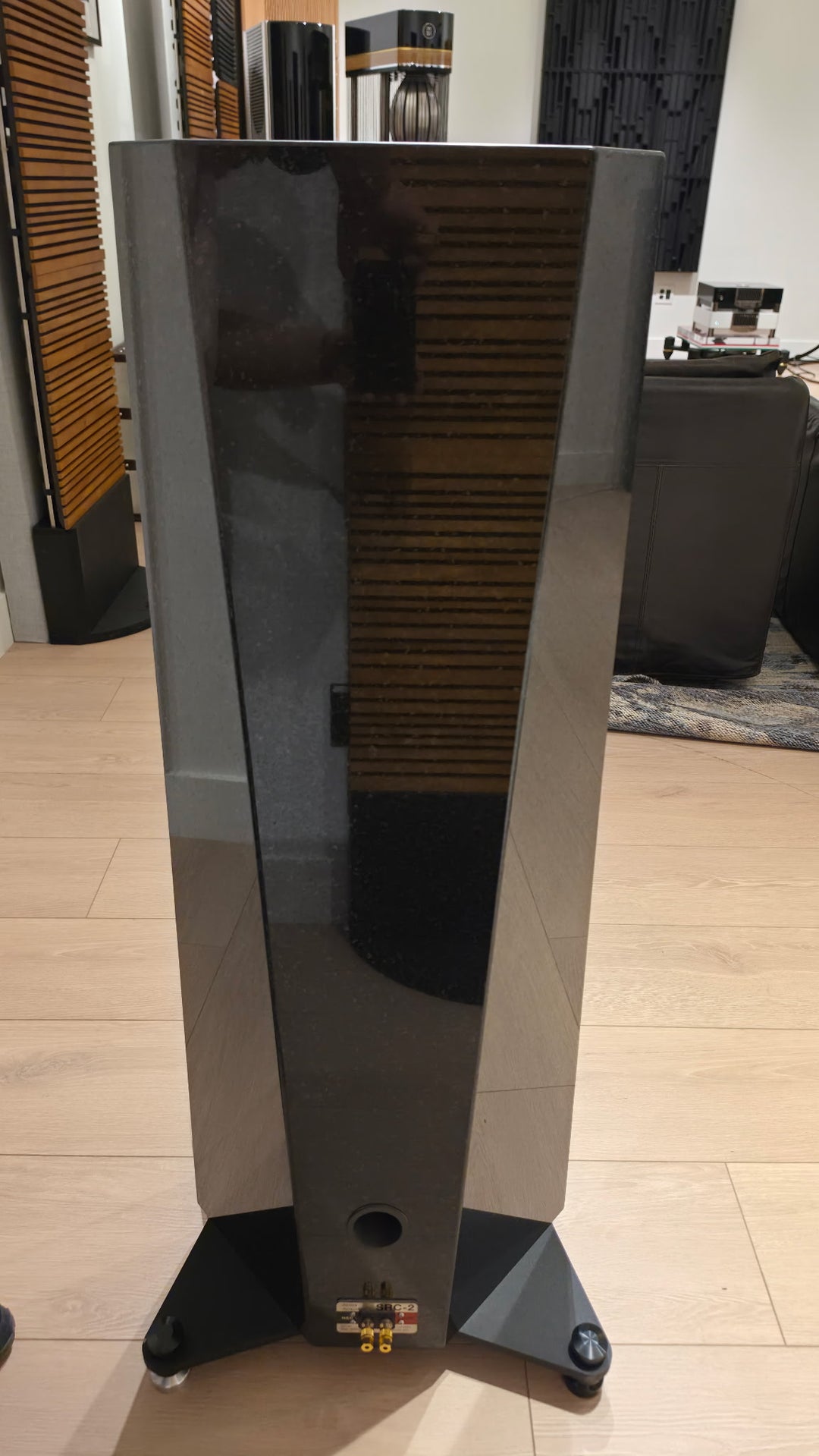 Acora Acoustics SRC-2 Full-Range Speakers in Nero Assoluto Black Granite w Crates EXCELLENT STORE DEMO