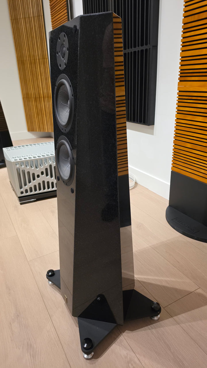 Acora Acoustics SRC-2 Full-Range Speakers in Nero Assoluto Black Granite w Crates EXCELLENT STORE DEMO