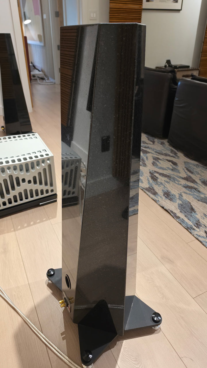 Acora Acoustics SRC-2 Full-Range Speakers in Nero Assoluto Black Granite w Crates EXCELLENT STORE DEMO