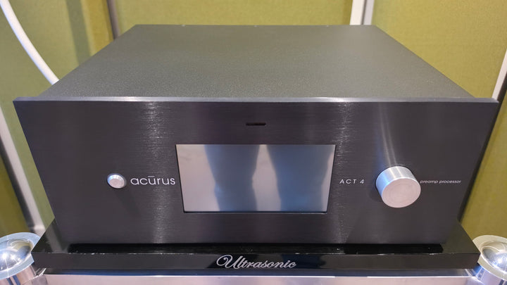 Acurus ACT4 Pre-Amp 20-Channel Home Theater Processor w HDMI Upgrade Kit in Black w Box EXCELLENT
