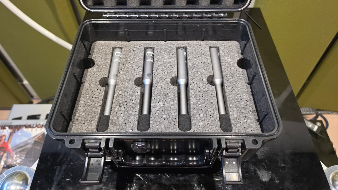 Acurus Aspeqt Microphone Kit w Flight Case & Stand EXCELLENT