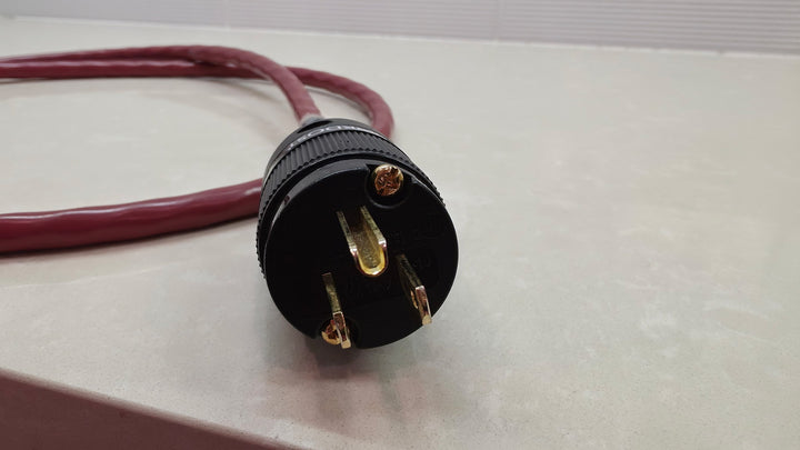 Nordost Red Dawn v2 Version 2 1.5M 20 Amp C19 Power Cable EXCELLENT