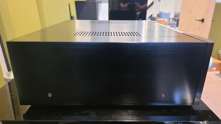 Mark Levinson No. 519 CD Audio Player & Music Streamer & DAC w Remote & Box EXCELLENT