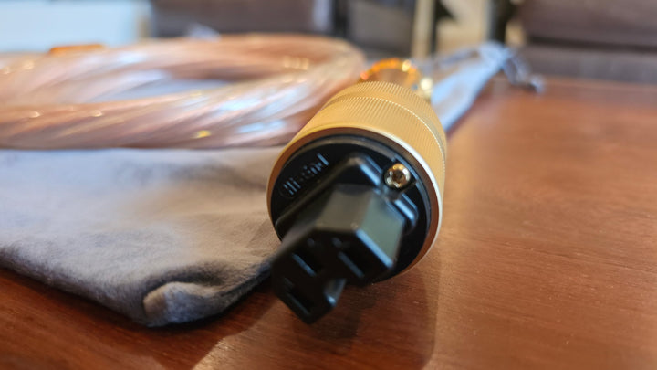 ifi Audio Silent Power Quasar Power Cable 1.8M w Box EXCELLENT