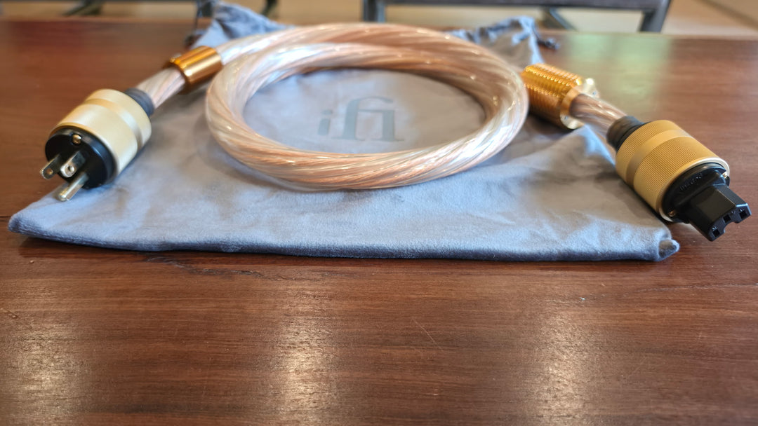 ifi Audio Silent Power Quasar Power Cable 1.8M w Box EXCELLENT