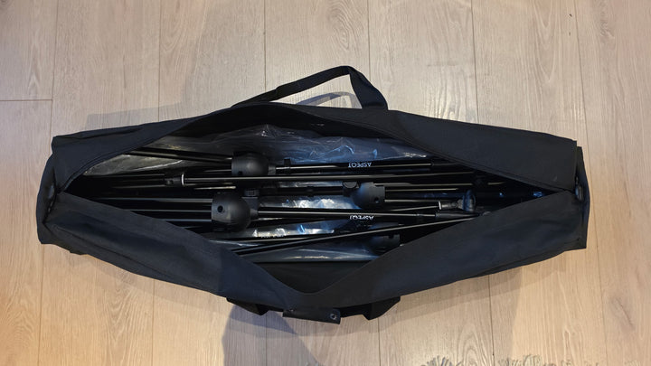 Acurus Aspeqt Microphone Kit w Flight Case & Stand EXCELLENT