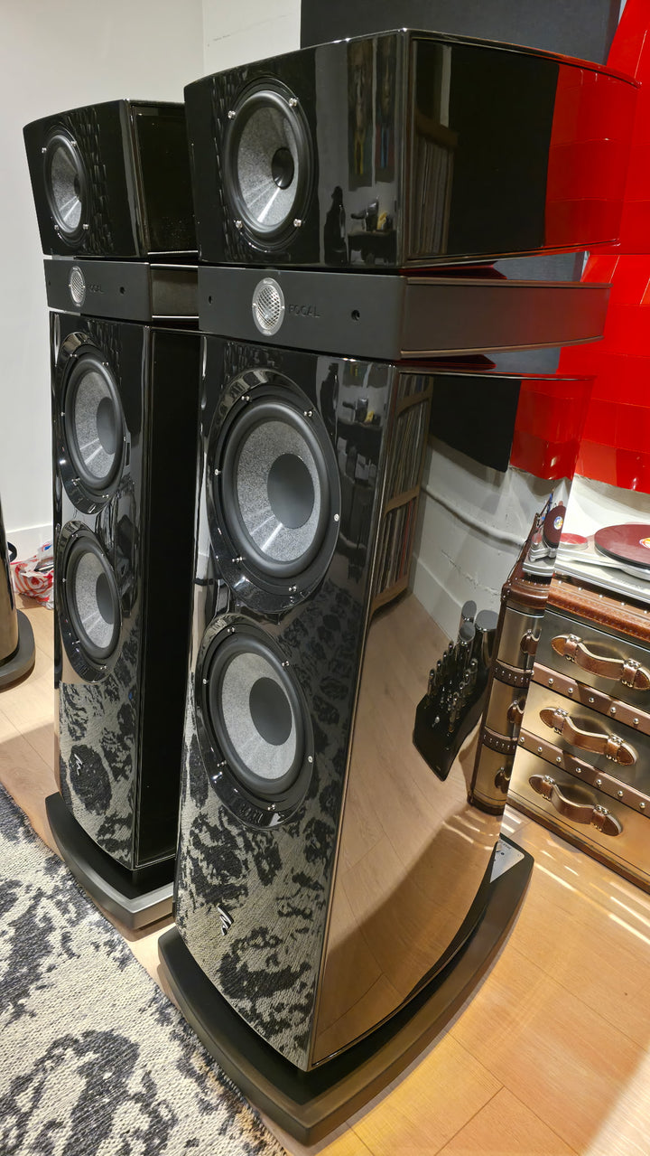 Focal Maestro Utopia Evo in Gloss Black with Crates EXCELLENT