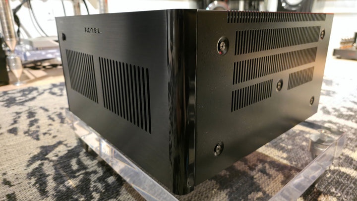 Rotel RB-1590 Stereo Amplifier in Black Serial 228-5511032 EXCELLENT