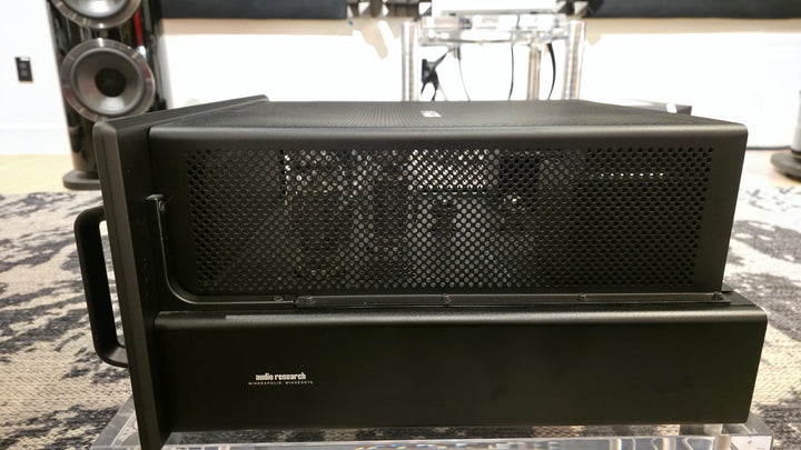 Audio Research Reference 160M Monoblock Amplifier Pair Mark I in Black Serial 53655 & 53656 EXCELLENT