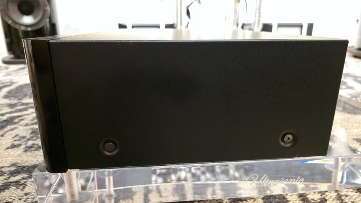 Rotel RC-1590 Stereo Preamplifier in Black Serial 229-9031067 EXCELLENT