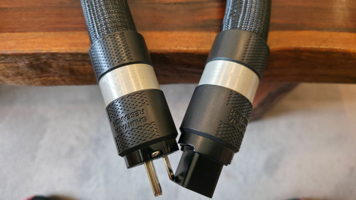 Shunyata Research Sigma NR 20A Power Cable 1.75M C19 20 Amp EXCELLENT