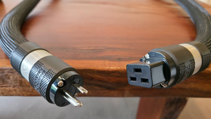 Shunyata Research Sigma NR 20A Power Cable 1.75M C19 20 Amp EXCELLENT