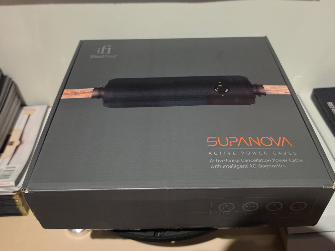 ifi Silent Power Supernova Active Noise Cancellation Power Cable C13 15amp 1M w Box EXCELLENT