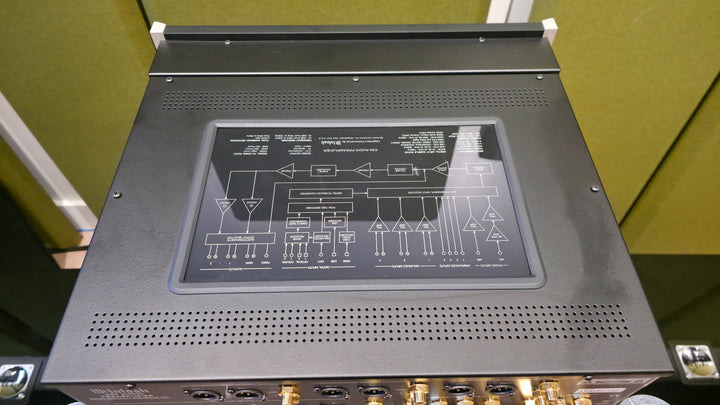 McIntosh C53 2-Channel Solid State Preamplifier MINT
