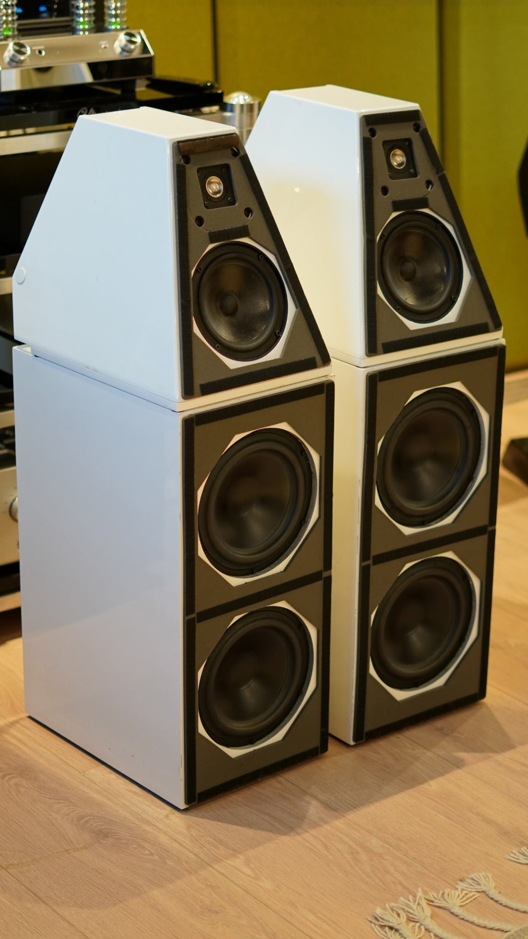 Wilson Audio Watt 3 III Puppy 2 II Upgraded to 5 in Gloss White EXCELLENT