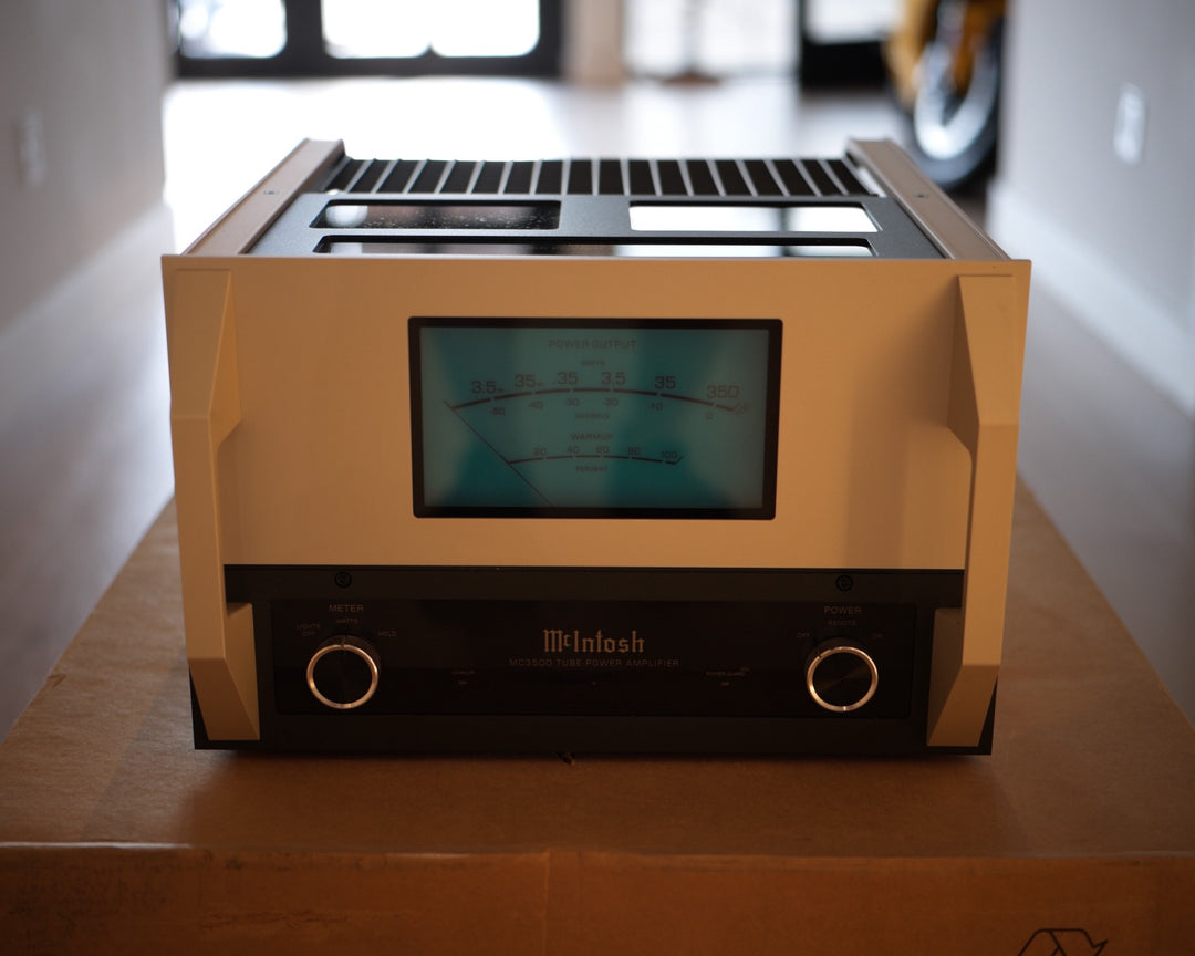 McIntosh MC3500 Monoblock Amplifier Pair with Boxes Serial AJV1100 & AJV1101 EXCELLENT