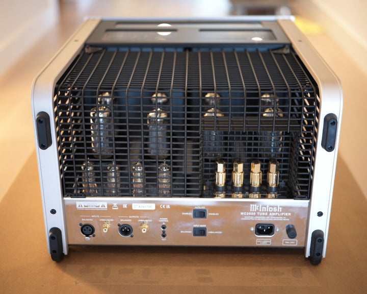 McIntosh MC3500 Monoblock Amplifier Pair with Boxes Serial AJV1100 & AJV1101 EXCELLENT