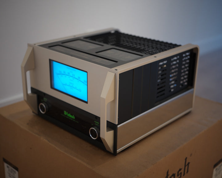 McIntosh MC3500 Monoblock Amplifier Pair with Boxes Serial AJV1100 & AJV1101 EXCELLENT