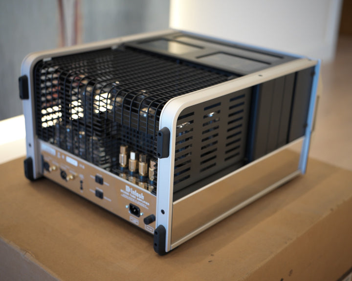 McIntosh MC3500 Monoblock Amplifier Pair with Boxes Serial AJV1100 & AJV1101 EXCELLENT