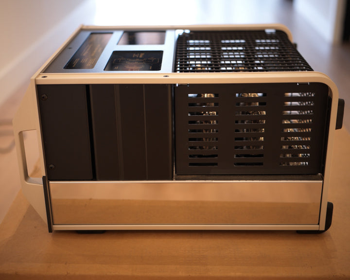 McIntosh MC3500 Monoblock Amplifier Pair with Boxes Serial AJV1100 & AJV1101 EXCELLENT