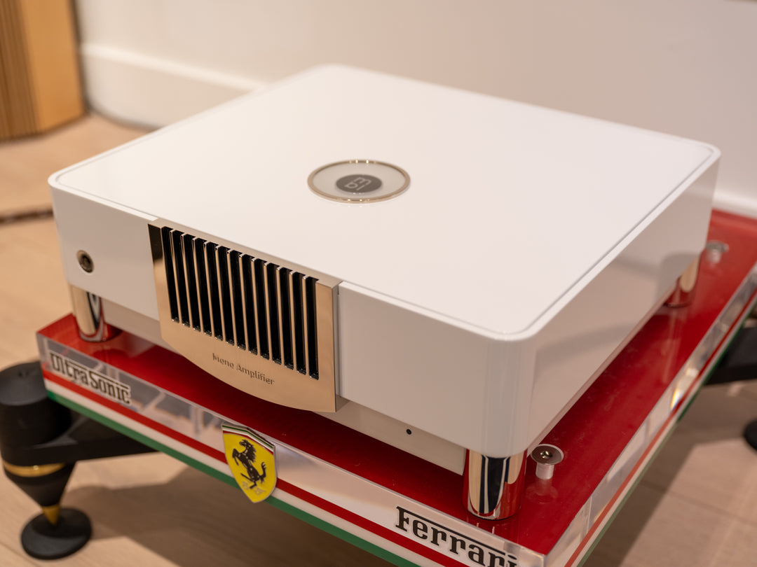 MBL N15 Noble Line Monoblock Power Amplifier Pair in Gloss White w Box EXCELLENT STORE DEMO