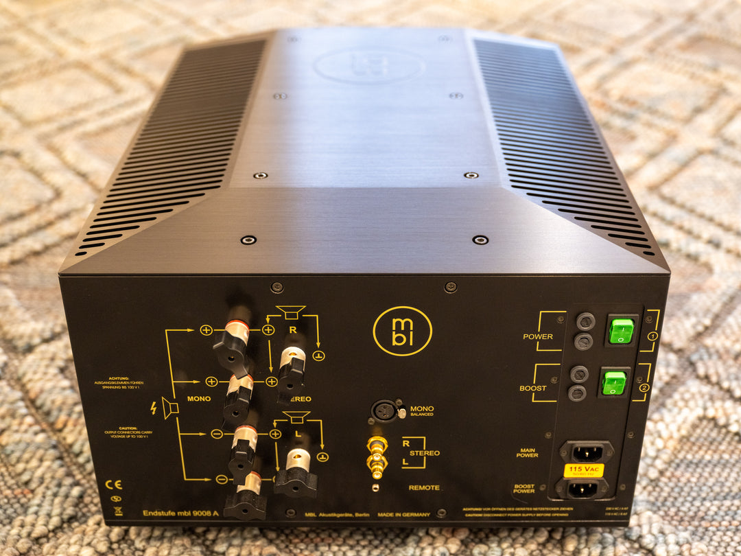 MBL 9008 A Monoblock Amplifier Pair in Black w Boxes MINT STORE DEMO