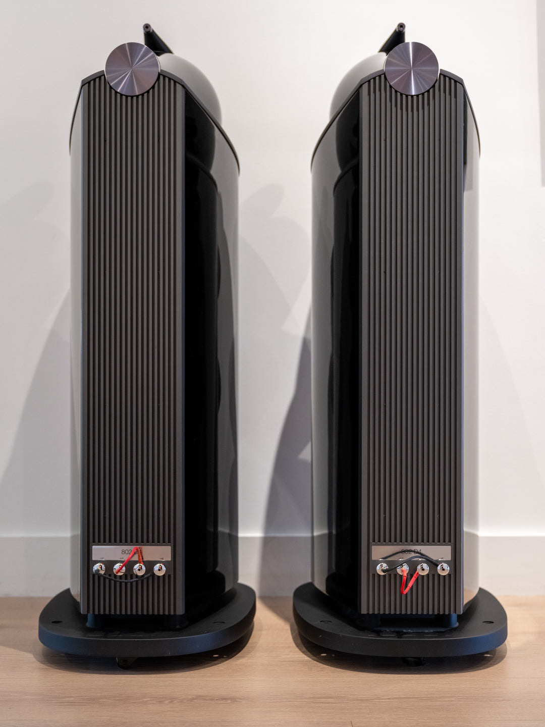 Bowers & Wilkins B&W 802D4 in Gloss Black w Box MINT STORE DEMO
