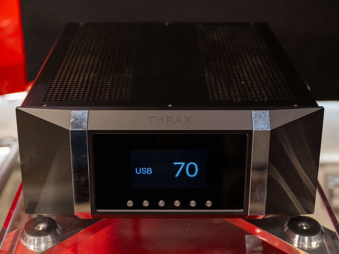Thrax Enyo MkII Signature Vacuum Stereo Integrated Amplifier in Black w Box Serial 116113 VERY GOOD