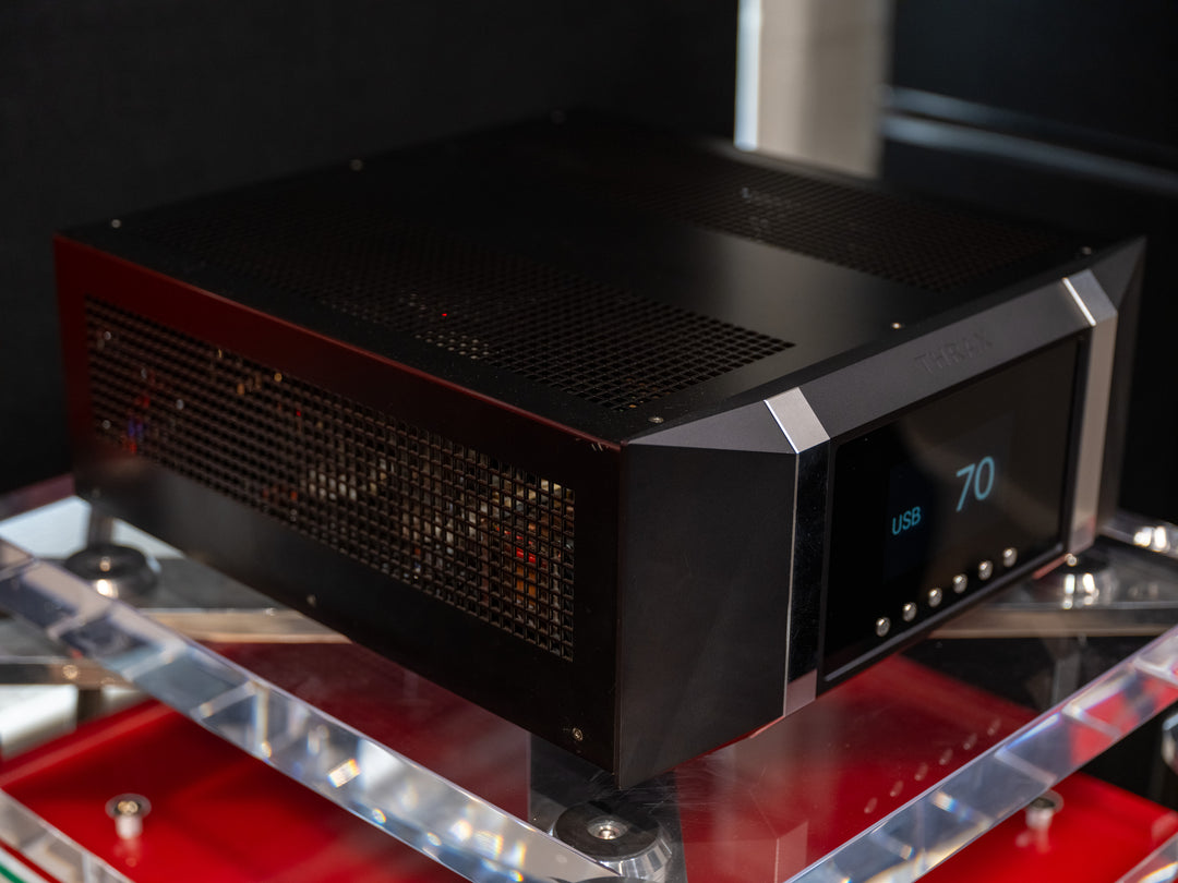 Thrax Enyo MkII Signature Vacuum Stereo Integrated Amplifier in Black w Box Serial 116113 VERY GOOD