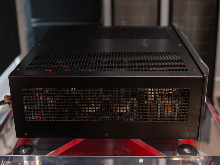 Thrax Enyo MkII Signature Vacuum Stereo Integrated Amplifier in Black w Box Serial 116113 VERY GOOD