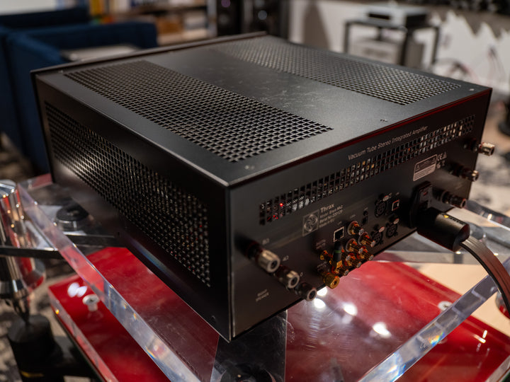 Thrax Enyo MkII Signature Vacuum Stereo Integrated Amplifier in Black w Box Serial 220129 VERY GOOD