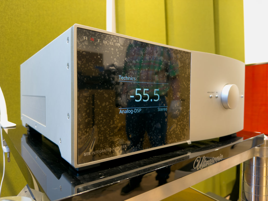 Anthem STR Integrated Amplifer in Silver MINT