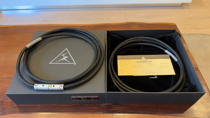 Shunyata Research Theta XLR Interconnect Cables Pair 2.5M Serial THT-1590 & THT-1591 EXCELLENT