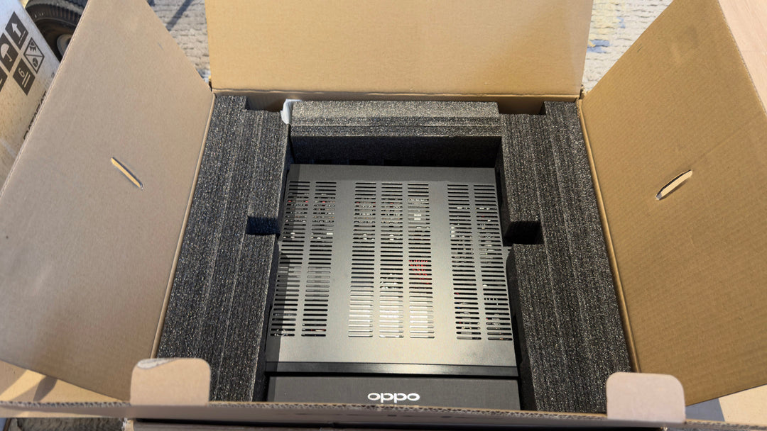 Oppo Ultra HD Blu-Ray Bluray & DVD Disc Player UDP-205 with Power Supply Upgrade and Region Free Upgrade with Remote and Box EXCELLENT