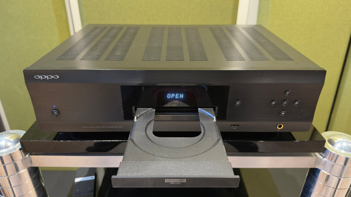Oppo Ultra HD Blu-Ray Bluray & DVD Disc Player UDP-205 with Power Supply Upgrade and Region Free Upgrade with Remote and Box EXCELLENT
