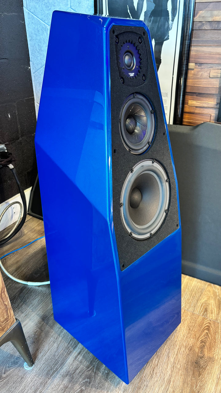 Wilson Audio Sabrina X Full Range Speakers in Blue Corsa EXCELLENT