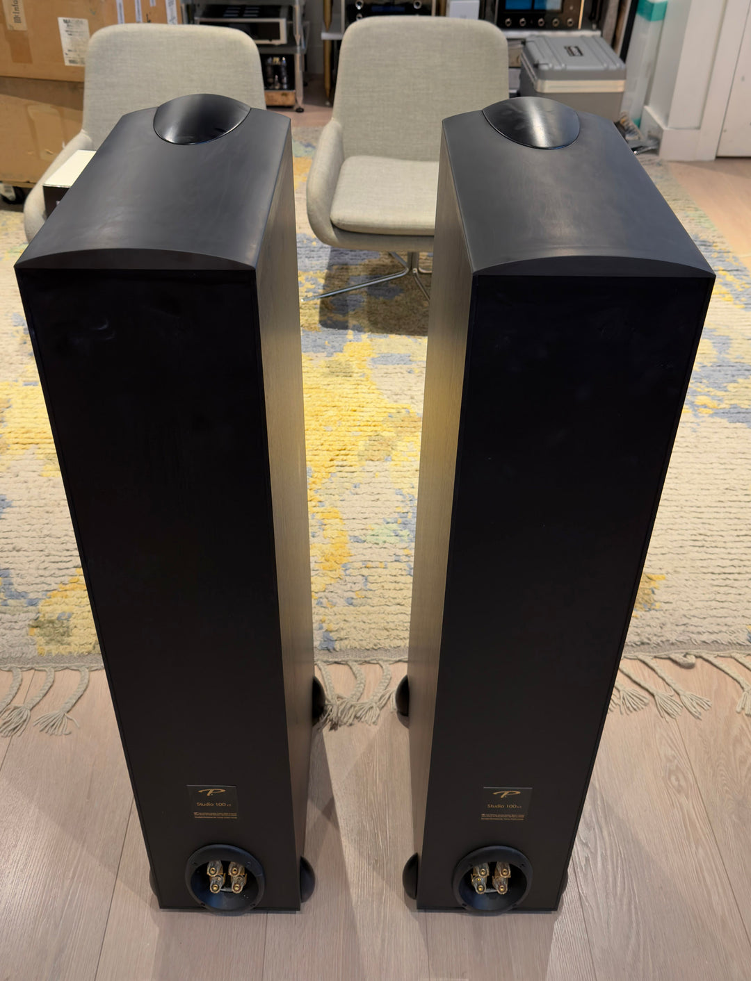Paradigm Studio 100 v3 Full Range Speakers in Black VERY GOOD
