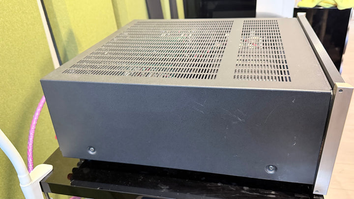 McIntosh MC7205 5-Channel Power Amplifier w Box EXCELLENT