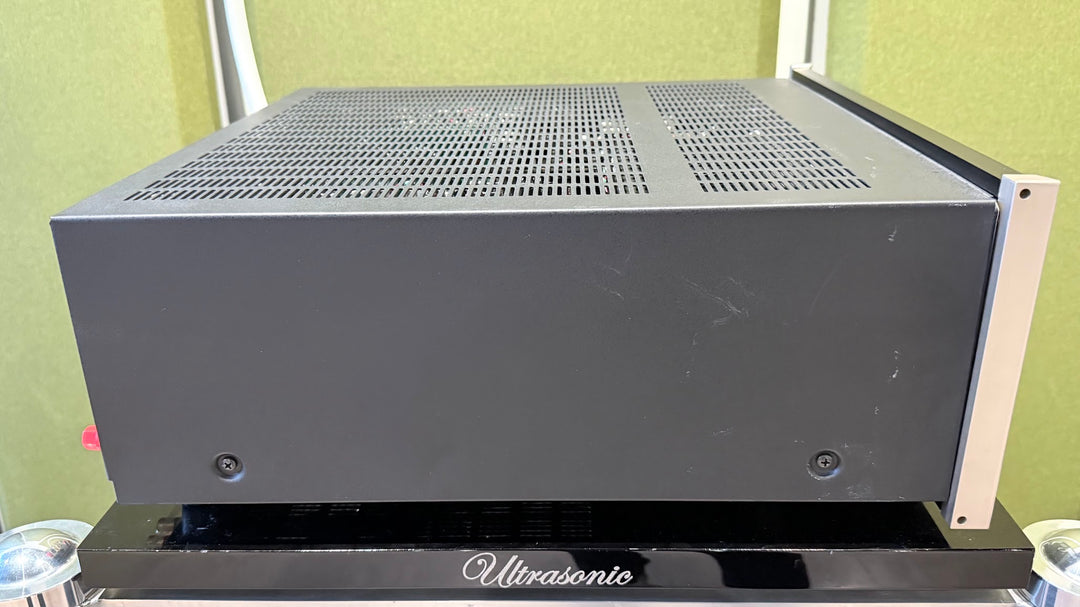 McIntosh MC7205 5-Channel Power Amplifier w Box EXCELLENT
